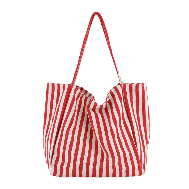 d506247c5ee128c1b4a52e45f46d42e3